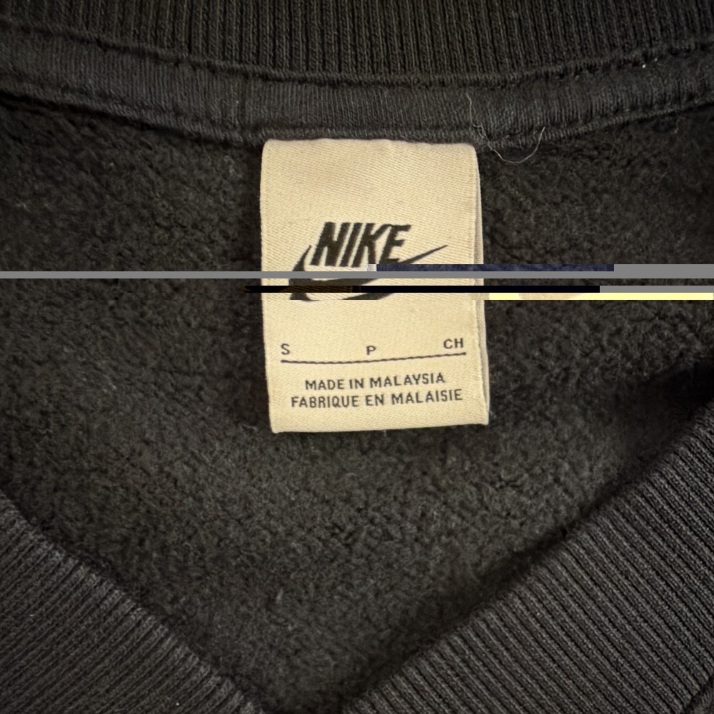 Nike Sportswear Women's Black V-Neck Cropped Fleece Sweatshirt Size S - Picture 2 of 6